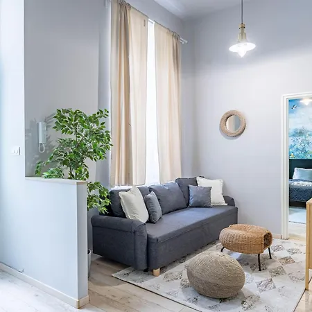 Hidden Gem With Terrace On The Andrassy Fashion Road Budapest
