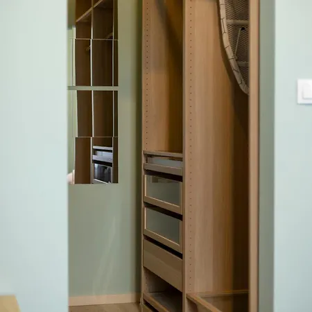 Hidden Gem With Terrace On The Andrassy Fashion Road Apartment