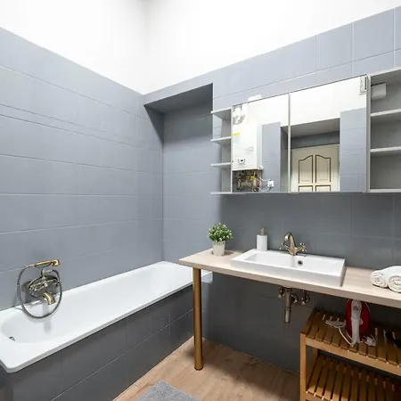 Apartment Hidden Gem With Terrace On The Andrassy Fashion Road Budapest